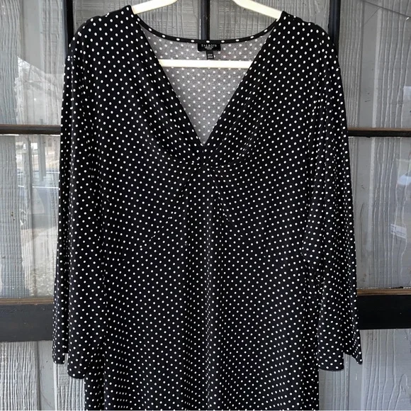 Talbots Woman dress, black with small off-white polka dot print, loose and flowy - Picture 3 of 11